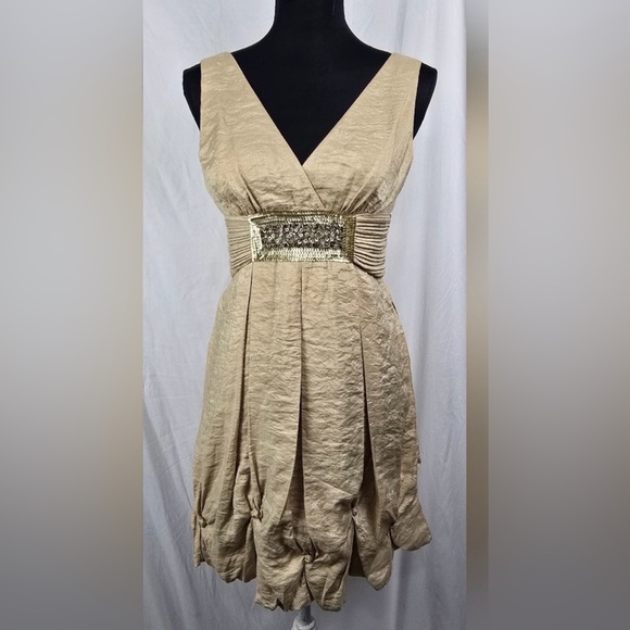 BCBGMaxAzria Metallic Gold Bubble Hem Mini Dress w/ Gold Sequin Women Size 12 - Picture 3 of 11